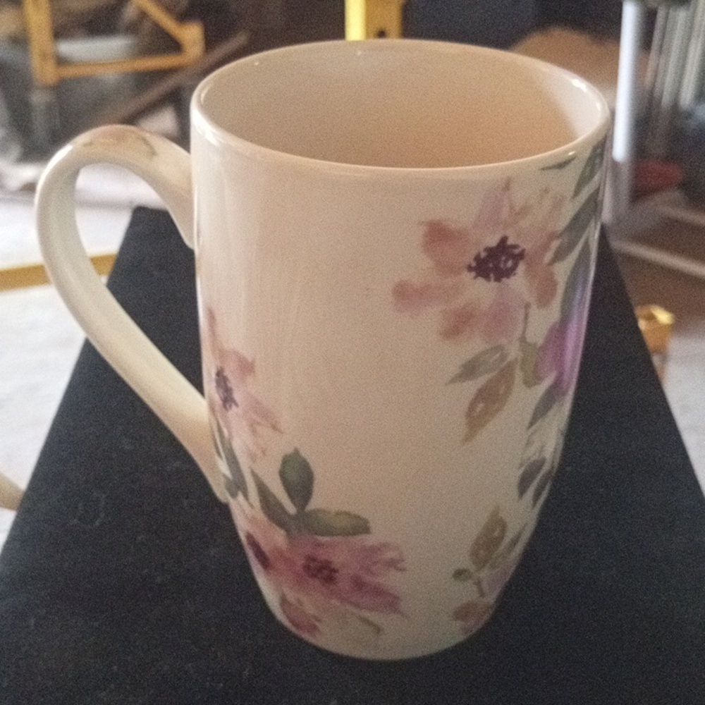 Inspirational Floral Mug - Green and Pink - Picture 3 of 6